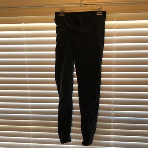 AMERICAN EAGLE black jeans